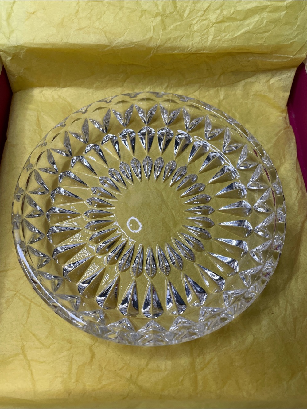Vintage 1974 Ilkora Crystal Serving Bowl with Silver-Plated Rim - Picture 6 of 8
